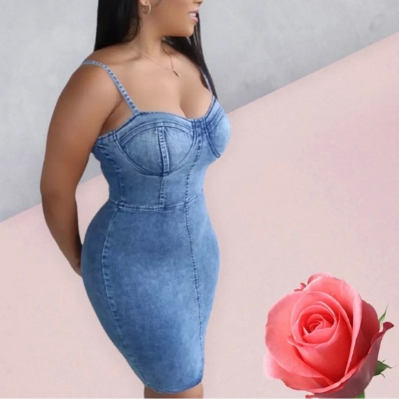 💋 NEW Faux Denim Mini Bodycon Dress 💋 - Picture 3 of 8
